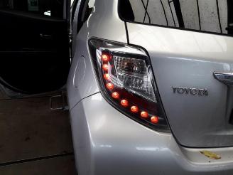 Toyota Yaris Yaris III (P13), Hatchback, 2010 / 2020 1.5 16V Hybrid picture 19