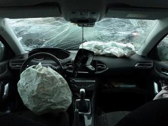 Peugeot 308 308 SW (L4/L9/LC/LJ/LR), Combi 5-drs, 2014 / 2021 1.6 BlueHDi 120 picture 12