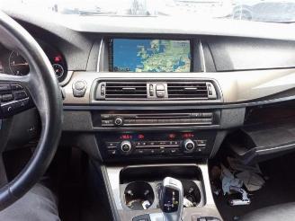 BMW 5-serie 5 serie Touring (F11), Combi, 2009 / 2017 520d 16V picture 12