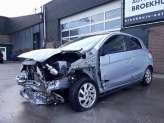 Mitsubishi Space-star Space Star (A0), Hatchback, 2012 1.0 12V picture 2