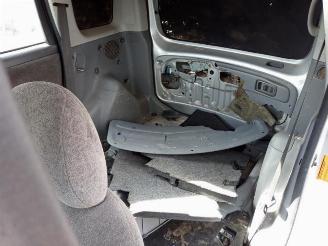 Toyota Yaris-verso Yaris Verso (P2), MPV, 1999 / 2005 1.5 16V picture 14