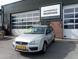 Vrakbiler auto Ford Focus Focus 2 Wagon, Combi, 2004 / 2012 1.6 16V 2006/5