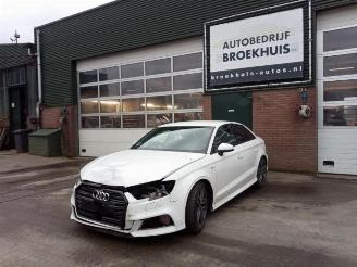 krockskadad bil auto Audi A3 A3 Limousine (8VS/8VM), Sedan, 2013 / 2020 1.5 TFSI 16V 2019/7
