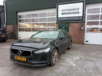 Vrakbiler auto Volvo V-90 V90 II (PW), Combi, 2016 2.0 T5 16V 2017/11