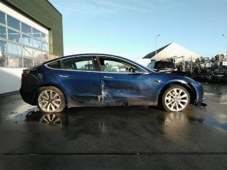 Tesla Model 3 Model 3, Sedan, 2017 Long Range AWD 75 kWh picture 7