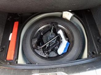 Volvo V-40 V40 (MV), Hatchback 5-drs, 2012 / 2019 2.0 D2 16V picture 13