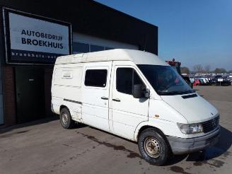rozbiórka samochody osobowe Mercedes Sprinter Sprinter 2t (901/902), Bus, 1995 / 2006 210D 1998/3