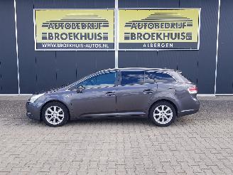 Toyota Avensis  picture 2