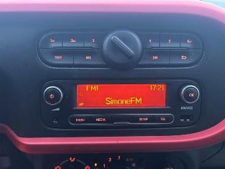 Renault Twingo Twingo III (AH), Hatchback 5-drs, 2014 / 2024 1.0 SCe 75 12V picture 17