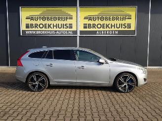 Volvo V-60 2.4 D6 AWD Plug-In Hybrid Pure Limited picture 4