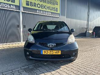 Toyota Aygo 1.0-12V Sport picture 3