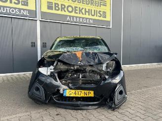 Peugeot 108 108, Hatchback, 2014 1.0 12V VVT-i picture 22