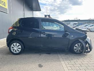 Peugeot 108 108, Hatchback, 2014 1.0 12V VVT-i picture 6