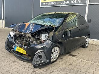 Peugeot 108 108, Hatchback, 2014 1.0 12V VVT-i picture 9