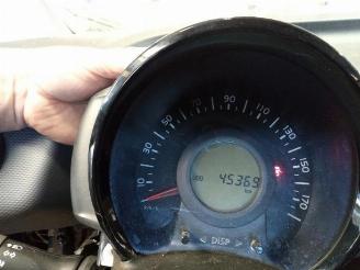 Peugeot 108 108, Hatchback, 2014 1.0 12V VVT-i picture 21