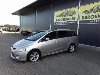 Vrakbiler auto Mitsubishi Grandis Grandis (NA), MPV, 2004 / 2010 2.4 16V MIVEC 2011/1
