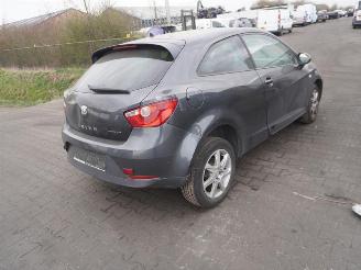 Démontage voiture Seat Ibiza 1.2 TDi 2010/8