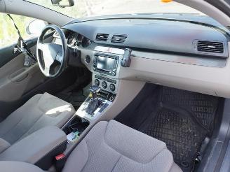Volkswagen Passat Variant 2.0 FSi picture 5