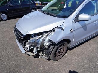 Mitsubishi Space-star 1.2 12v picture 7