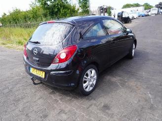 Opel Corsa 1.2 picture 1