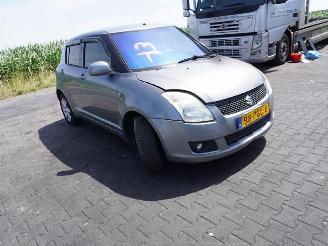 Suzuki Swift 1.3 picture 4