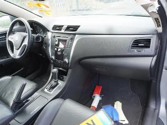 Suzuki Kizashi 2.4 4x4 picture 5