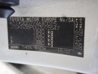 Toyota Prius 1.8 16v Plug in picture 8