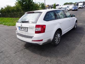 Uttjänta bilar auto Skoda Octavia Combi 1.6 TDi 2016/5