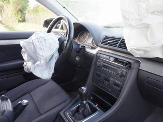 Audi A4 Avant 2.0 20v picture 5