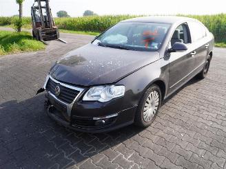 Volkswagen Passat 2.0 TDi picture 3