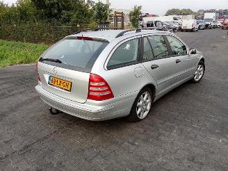 Uttjänta bilar auto Mercedes C-klasse Combi 1801K 2003/6