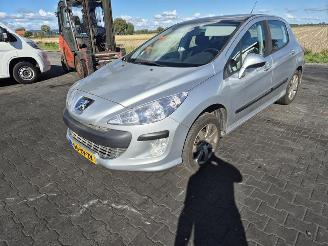 Peugeot 308 1.6 VTI 16V (EP6(5FW)) picture 3