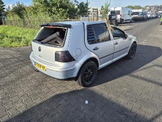 Purkuautot passenger cars Volkswagen Golf 1.6 (AKL) 1999/6