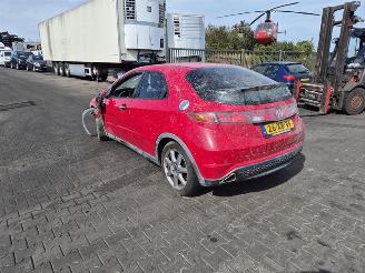 Honda Civic 1.8i VTEC 16V picture 2