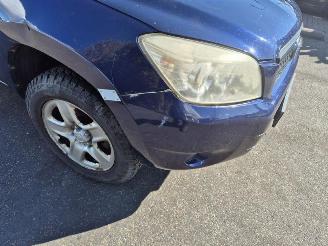 Toyota Rav-4 2.2 D-4D 16V 4x4 picture 5