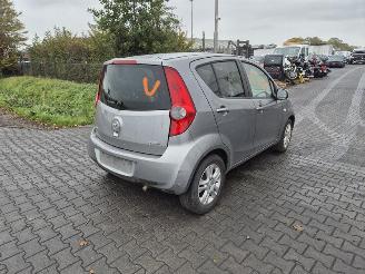 Vrakbiler auto Opel Agila 1.0 12V 2011/10