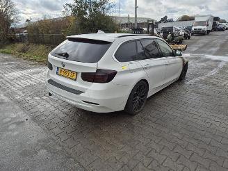 Autoverwertung BMW 3-serie 320d 2014/6