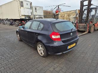 BMW 1-serie 116i picture 2