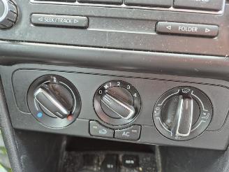 Volkswagen Polo 1.2 TDi picture 6