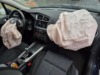 Citroën C4 1.6 HDi picture 5