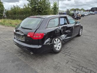 Vrakbiler auto Audi A6 avant 2.4 V6 2005/8