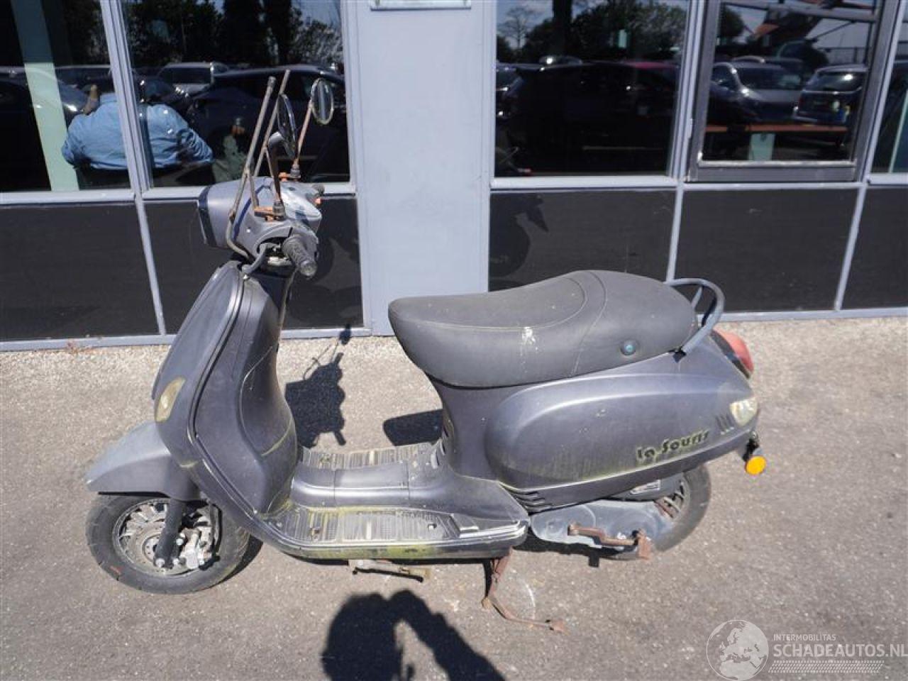 La Souris  VESPELINI S