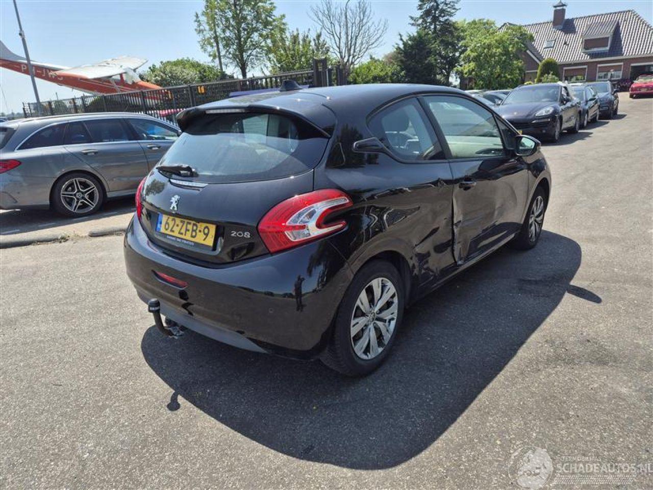 Peugeot 208 1.2 Vti