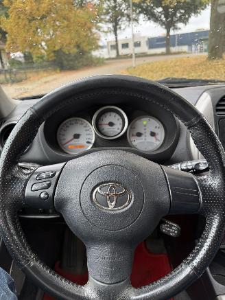 Toyota Rav-4  picture 23