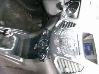 Ford EcoSport 1.0 Titanium picture 26