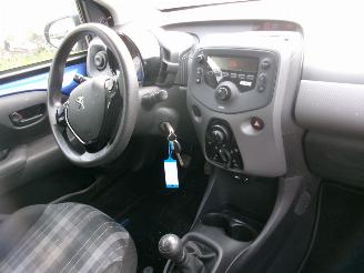 Peugeot 108 1.0 Allure 5 Drs picture 22