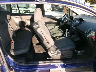 Ford B-Max 1.0 Titanium picture 21