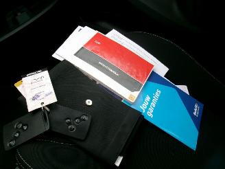 Renault Clio 0.9 Comfort 5 Drs picture 23