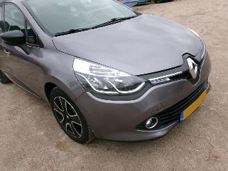 Renault Clio 0.9 Comfort 5 Drs picture 7