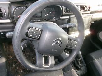Citroën C3 1.2 Highlight picture 22